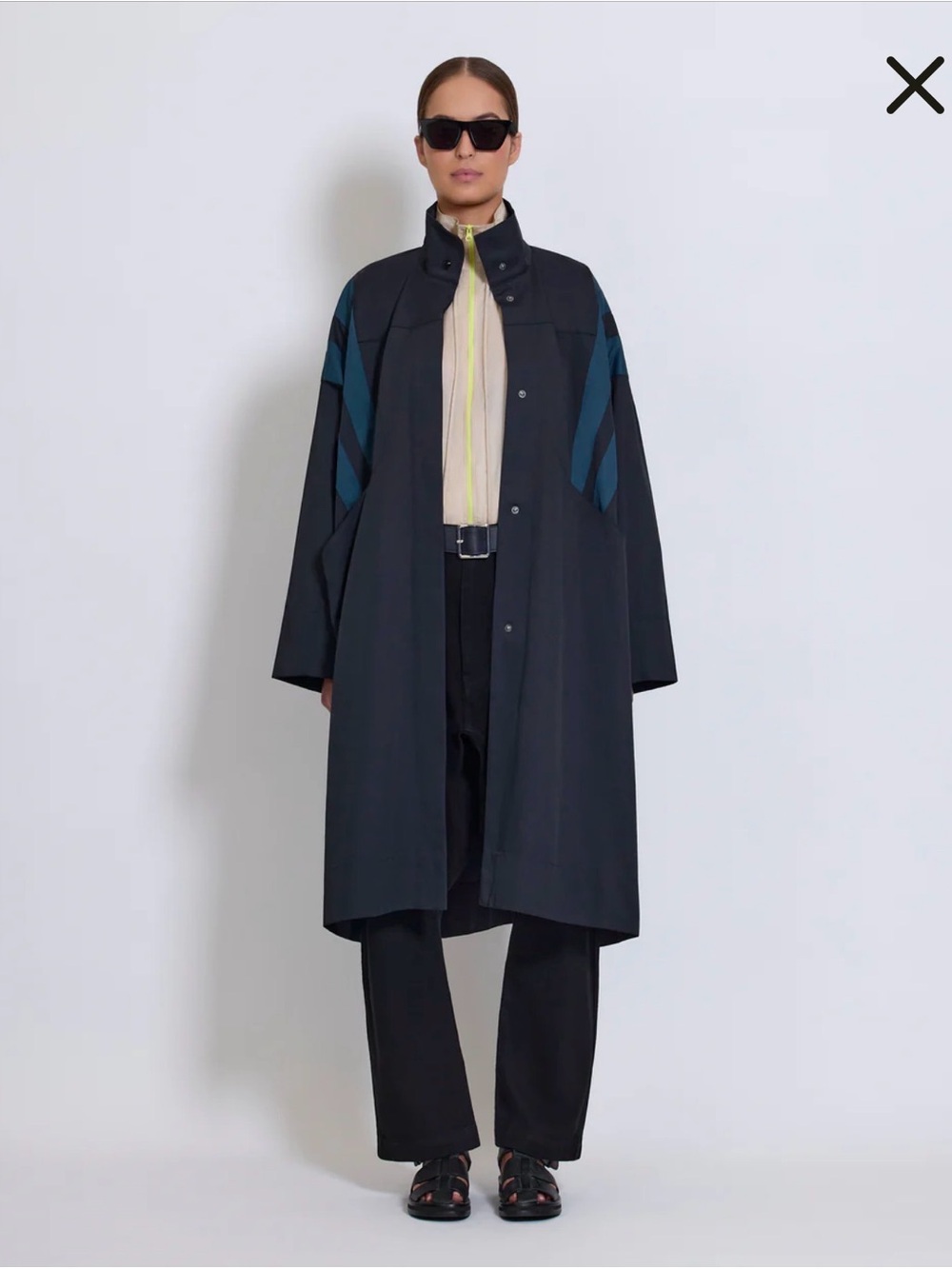 ROUCHA Sold Out Rubik Rain Coat Large